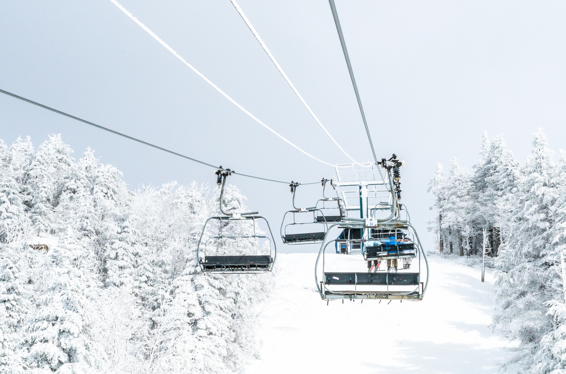 skiing